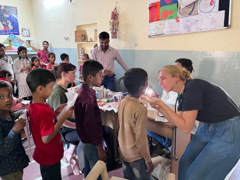 medical volunteer programs india