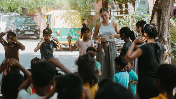Volontariat en Inde – Missions Humanitaires & Guide 2026